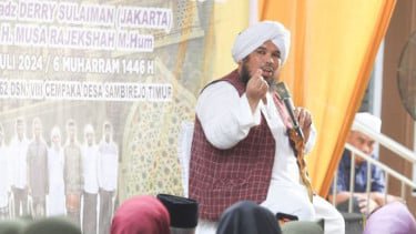 Ustaz Derry Sulaiman Puji DJ Amoy Karamoy yang Masukkan Anak ke Pesantren
