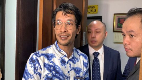 Edward Akbar Tegas Bantah Tuduhan Penggelapan Mobil