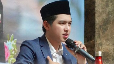 Kisah Tobat Ustaz Dennis Lim, Eks Bandar Judi Jadi Mualaf Usai Nonton Ceramah Aa Gym