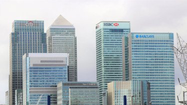 AI Mulai Masuk Dunia Perbankan dan Keuangan, Ancaman PHK Massal di Depan Mata?