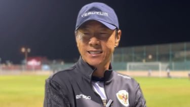 Shin Tae-yong Merapat ke Persija? Sinyal dari JIS dan Bocoran Pengamat Bikin Jakmania Heboh