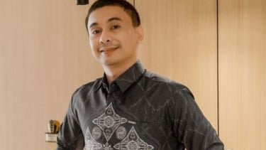 Raditya Dika Soroti Kebiasaan Finansial Gen Z: Punya Banyak Passion, Tapi Cashflow Sering Berantakan