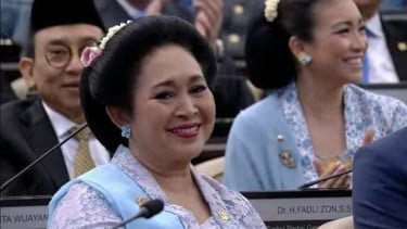 Dari Paris, Prabowo Kirim Ucapan Selamat Ulang Tahun Titiek Soeharto