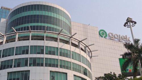 Usai Isu Investasi Danantara, GoTo Buka Suara Soal Rencana Merger dengan Grab