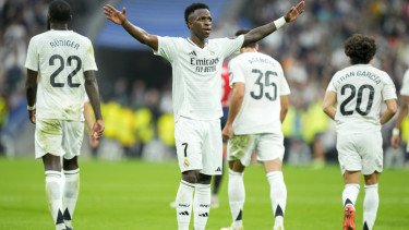 Vinicius Junior Menggila, Real Madrid Hancurkan Benfica di Liga Champions