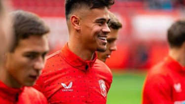 Satu Detik Gabung Crystal Palace, Mees Hilgers Resmi Jadi Pemain Timnas Indonesia Termahal?