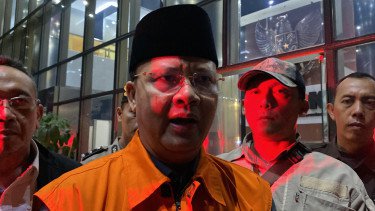 Mantan Gubernur Bengkulu Rohidin Mersyah Dituntut 8 Tahun Penjara