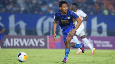 Mengerikan, Persib Bandung Comeback Hajar Bhayangkara FC