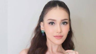 Ayu Ting Ting Tanggapi Video Viral Gandengan Bareng Cowok di Bioskop: Saya Jalan....
