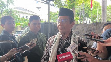 Tetapkan 9 Tersangka Kasus Minyak Mentah, Mahfud: Jaksa Agung Penuhi Janjinya