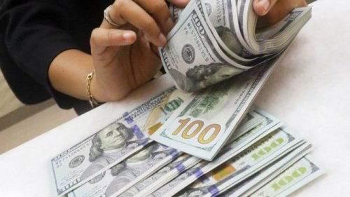 Rupiah Dibuka Melemah Imbas Perang Israel-Iran