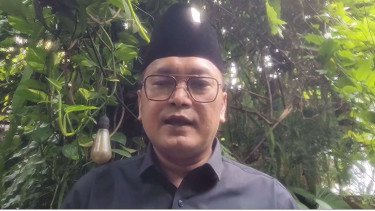 Jokowi Dukung Soeharto Jadi Pahlawan, Guntur Romli: Otak dan Memorinya Sakit