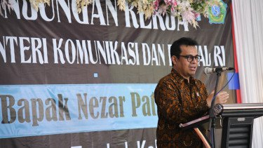 Wamenkomdigi Nezar Patria Kasih Kabar Positif soal Data Biometrik SIM Card