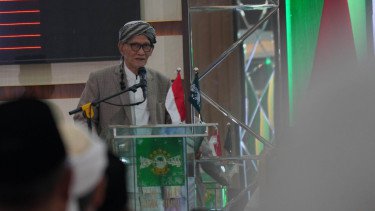 Usai Yahya Staquf, Rais Aam Pecat Holland Taylor dari Jabatan Penasihat Khusus Ketum PBNU