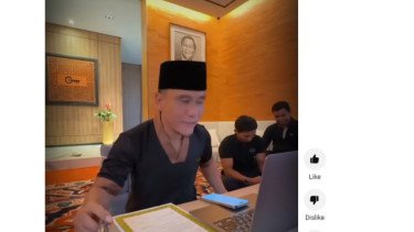 Klarifikasi Pemilik Warung Usai Video Sungkemnya ke Gus Miftah Viral: Saya Salah Jangan Bully Gus Miftah