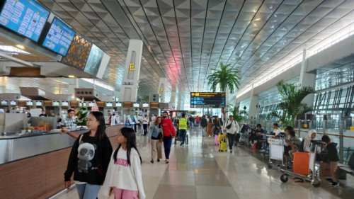Top 5+ Fakta Penting: Bandara Soekarno-Hatta Paling Banyak Ungkap Kasus Haji Non Prosedural di Indonesia