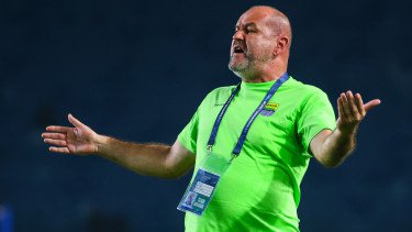 Hodak Bicara Soal Tantangan Berat Persib Hadapi Bali United di Gianyar