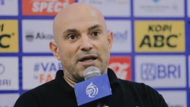 Tinggalkan PSM, Bernardo Tavares Resmi Gabung Persebaya
