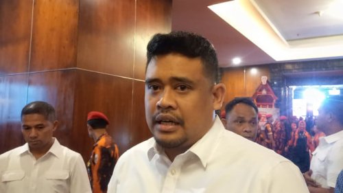 Bobby Nasution Unggah Video Pria Hina Kahiyang dan Jokowi: Cocoknya Dibuat Kayak Mana Ini Weee?