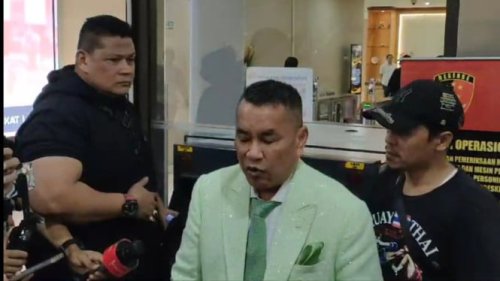 Hotman Paris Klaim Pemeriksaan 3 Eks Stafsus Oleh Kejagung Tidak Terkait Nadiem Makarim&nbsp;