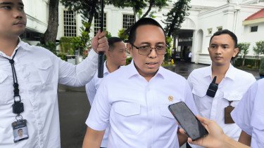 Hasan Nasbi Minta Purbaya Berhenti Kritik Pejabat Lain: Kalau Mau di Ruang Tertutup