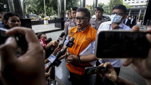 Guntur PDIP Sebut Hasto Puasa 3 Hari 3 Malam Demi Bikin 5 Buku: Ditulis Melalui Proses Tirakat