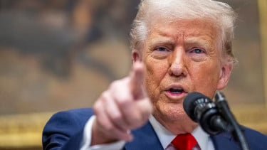 Harga Minyak Meledak Lagi, Trump Pede Bisa Turun Meski Konflik Iran Memanas