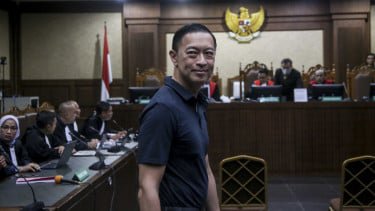 Hakim yang Vonis Tom Lembong 4,5 Tahun Penjara&nbsp;Dilaporkan ke MA dan KY, Ini Profil Dennie Arsan Fatrika
