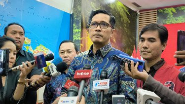 Febri Diansyah Nilai Tuntutan Kerry Riza Janggal, Harap Hakim Putus dengan Jernih dan Adil