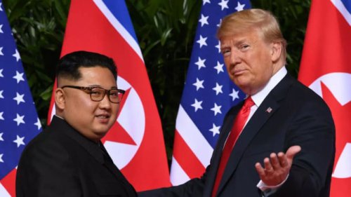 Korut Tolak Mentah-Mentah Surat Donald Trump untuk Kim Jong-un