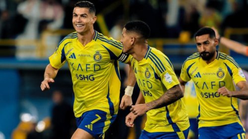 Cristiano Ronaldo Resmi Bertahan di Al Nassr