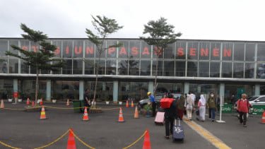 Keberangkatan dari Gambir &amp; Pasarsenen Disetop, Cek Daftar Perjalanan KA yang Dibatalkan