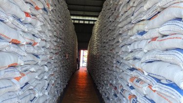 Bulog Pastikan Stok Beras di Sumatera Aman untuk Warga Terdampak Bencana