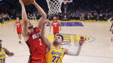 NBA Christmas Day Jadi Etalase Bintang, Luka Doncic hingga Stephen Curry Paling Disorot