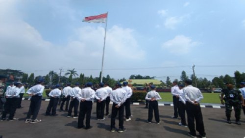 Top 5+ Fakta Menarik Bupati Purwakarta Kembali Kirim Puluhan Pelajar ke Barak Militer