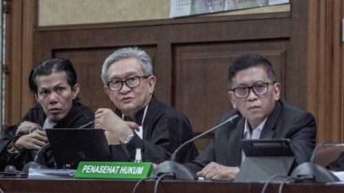 Saksi Meringankan Hasto, Eks Hakim MK Soroti Alat Bukti yang Diambil Melalui Proses Tidak Sah