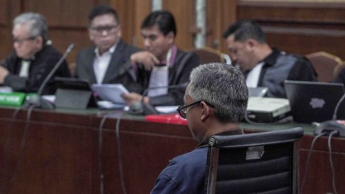 Kuasa Hukum Hasto Cecar Ahli Pidana UGM Penyidik jadi Saksi Fakta: Bapak Fokus Saja