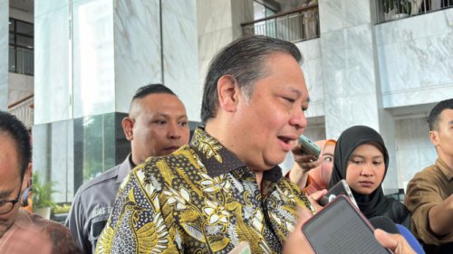 Negosiasi Tarif dengan AS Hampir Deadline, Airlangga Tawarkan Investasi Sektor Ini