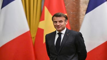 Presiden Prancis Emmanuel Macron melakukan kunjungan ke Vietnam