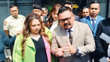 Lisa Mariana Bongkar Pertemuan 3 Hari di Palembang Hingga Sebut Ridwan Kamil Lihat Bayinya di Tangerang