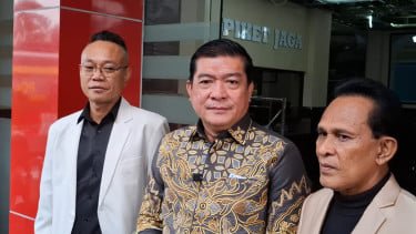 Vonis 1,5 Tahun Cuma Hiasan? Roy Suryo Cs Heran Silfester Matutina Masuk Komisaris BUMN Bukan Penjara