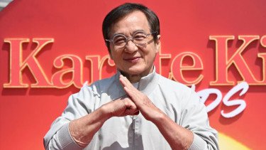 Heboh Jackie Chan Dikabarkan Meninggal Dunia, Cek Faktanya!