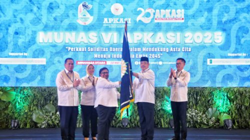 Tutup Munas VI APKASI, Wamendagri Ribka Ajak Kepala Daerah Tingkatkan Solidaritas Menuju Indonesia Emas 2045