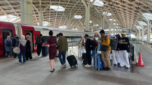 Lebih 75 Ribu Tiket Whoosh Terjual: Arus Balik Liburan Berpotensi Padat, Ini Tipsnya!