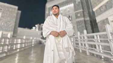 &ldquo;Allah Nggak Ada, Gue Tetap Bintang!&rdquo; Masa Kelam Hingga Kisah Hijrah Ivan Gunawan Bikin Merinding