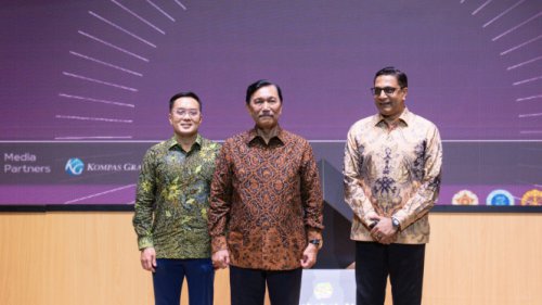 Luhut Sebut Transformasi Digital Kunci Capai Pertumbuhan Ekonomi 8 Persen, Asalkan&hellip;