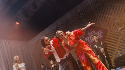 Farrel Hilal dan Sisca Saras Bikin Nostalgia Meledak di Java Jazz 2025