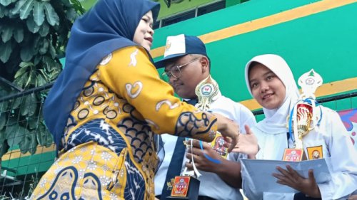SMPN 255 Jakarta Timur Gelar Pelepasan Penuh Makna: Selangkah Pergi, Sejuta Kenangan