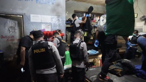 Buntut 19 Napi Kabur, Ditjen PAS Gelar Razia Besar-Besaran di Lapas Nabire
