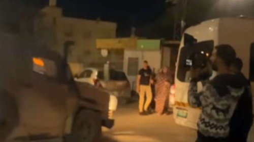 Detik-detik Bus Rombongan Jemaah Haji Palestina Ditabrak Kendaraan Militer Israel